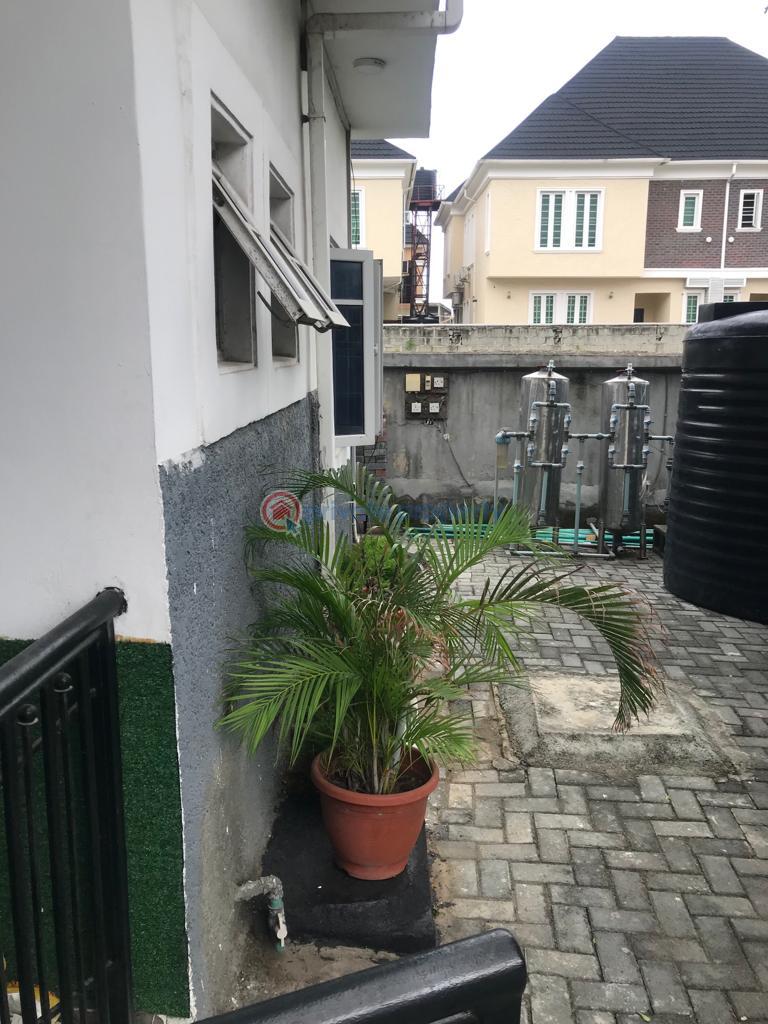 2 bedroom Flat & Apartment For Rent Ologolo Lekki Lagos - 6