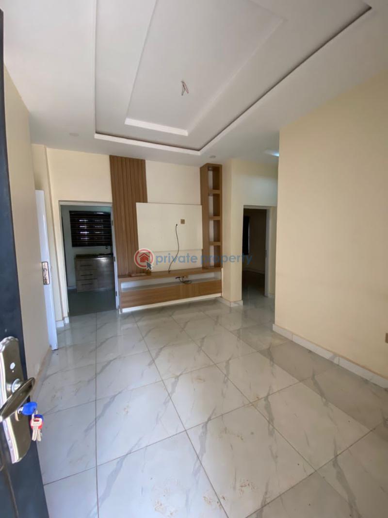 3 bedroom Flat & Apartment For Rent Gaduwa Abuja Phase 2  - 1