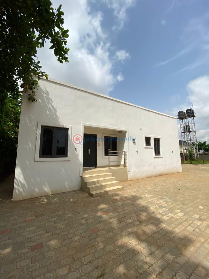 3 bedroom Flat & Apartment For Rent Gaduwa Abuja Phase 2  - 0