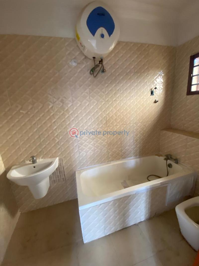 3 bedroom Flat & Apartment For Rent Lekki Phase 1 Lagos - 9