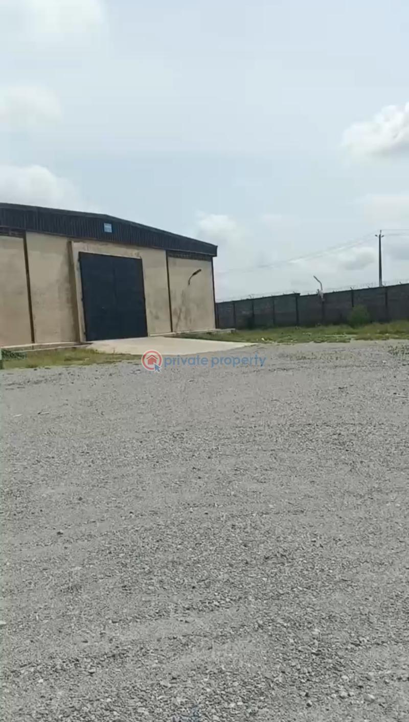 Warehouse For Rent Lagos Ibadan Expressway Ibadan Oyo - 0