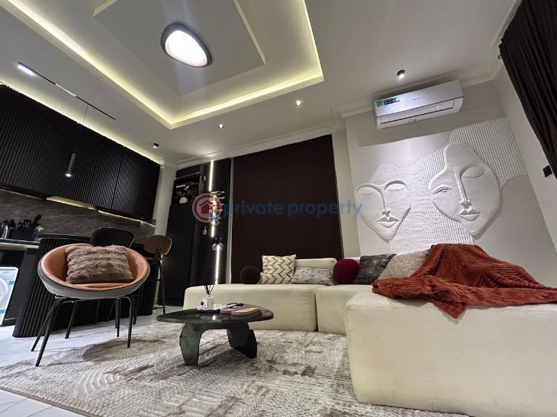 1 bedroom Mini Flat Short let Off Admiralty Lekki Phase 1 Lagos - 0