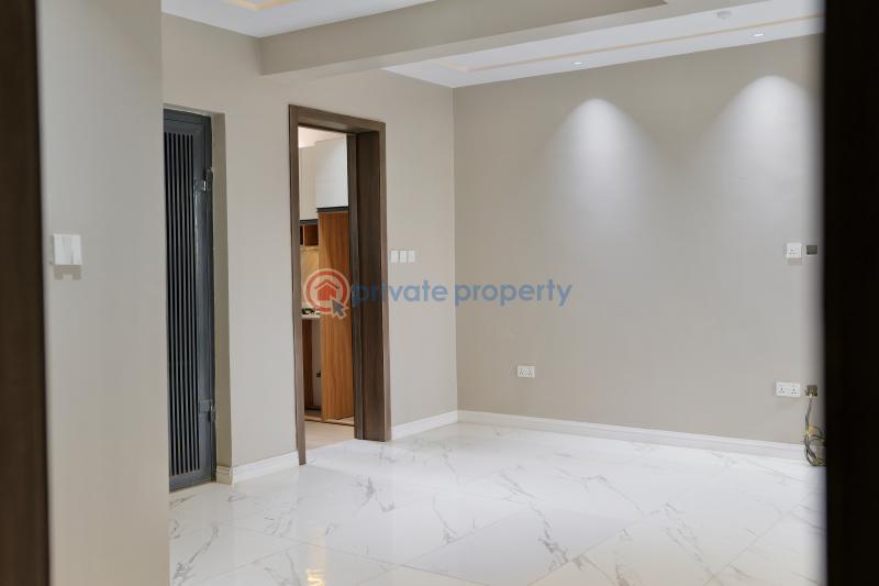 2 bedroom Flat & Apartment For Rent 64, Haastrup Surulere Lagos - 8