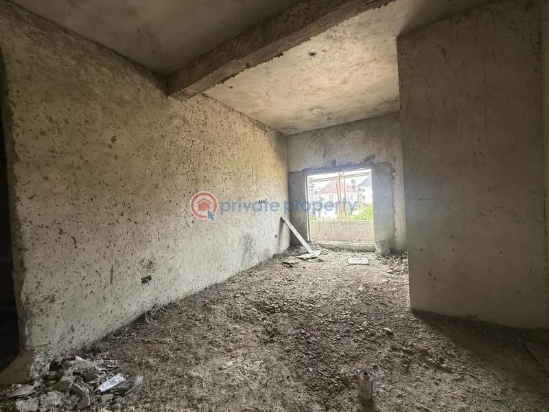 2 bedroom Block Of Flats For Sale General Paint Abraham Adesanya Ajah Lagos - 4