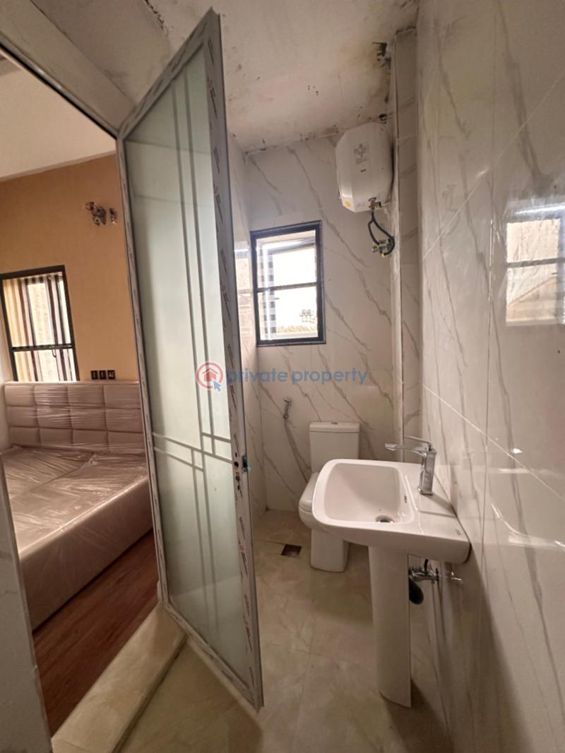 2 bedroom Flat & Apartment For Sale Tombia Extension New GRA Port Harcourt Rivers - 11