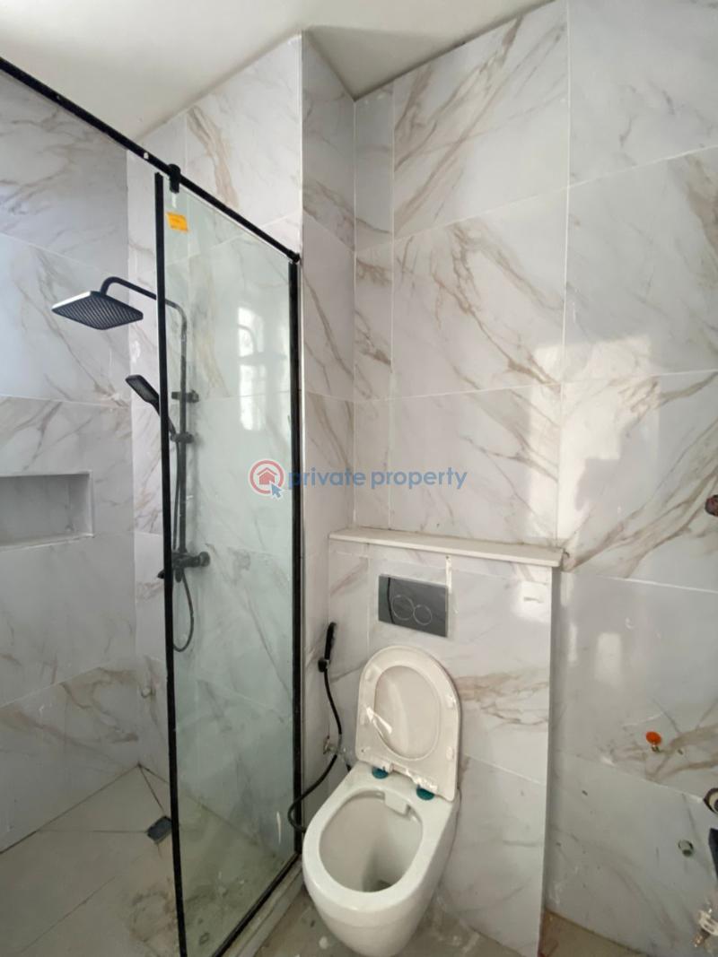 2 bedroom Flat & Apartment For Sale Freedom Way Lekki Phase 1 Lagos - 4
