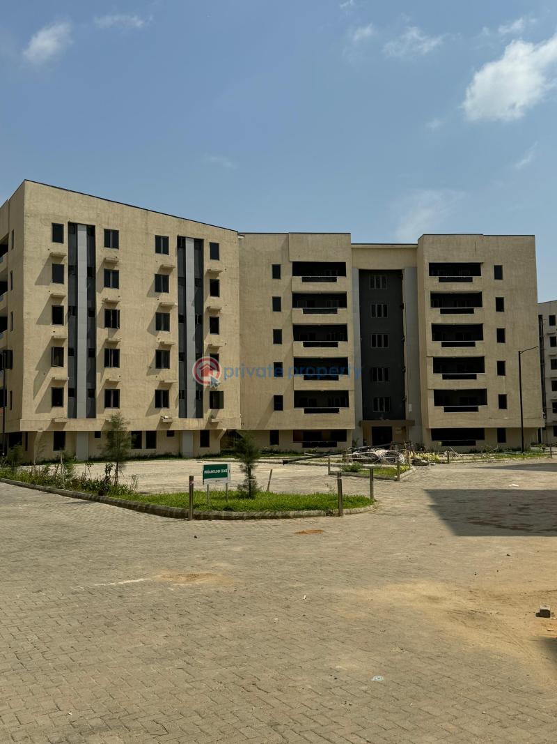 2 bedroom Block Of Flats For Sale Executive 2 Bedroom Apartment Good For Airbnb And Personal Residence Lawanson Surulere Lagos - 1