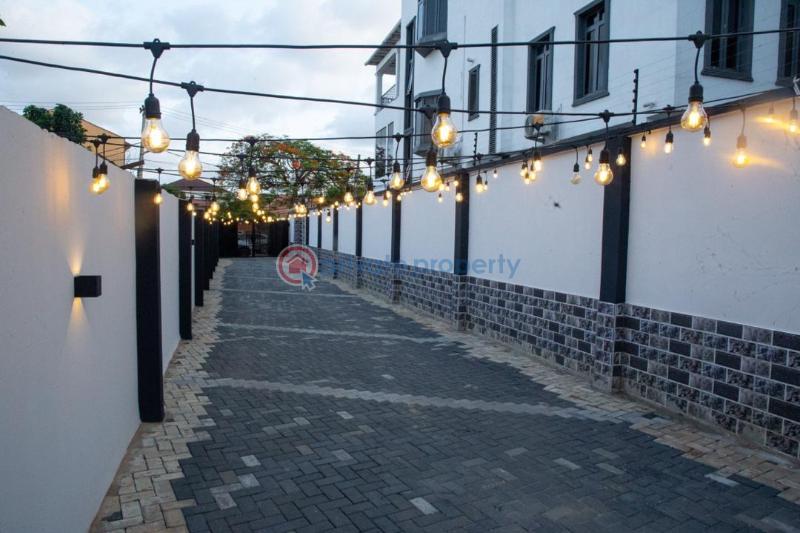 2 bedroom Flat & Apartment Short let Ikeja GRA Lagos - 11