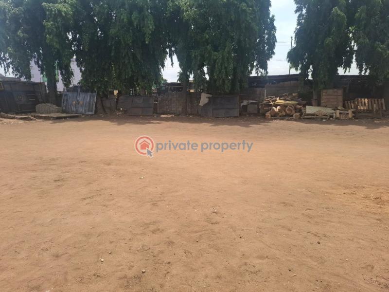 Land For Sale Ikotun Idimu Road Ikotun Ikotun/Igando Lagos - 0