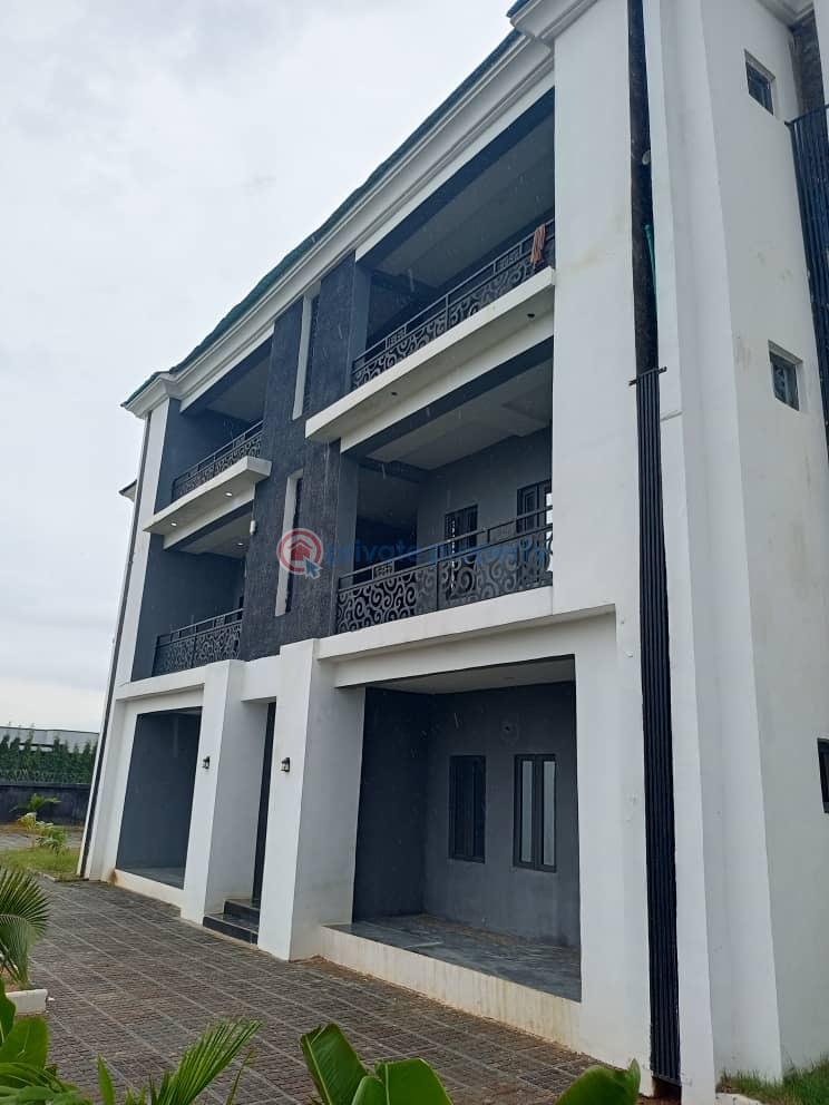 3 bedroom Flat & Apartment For Rent Jahi Abuja Phase 2  - 4