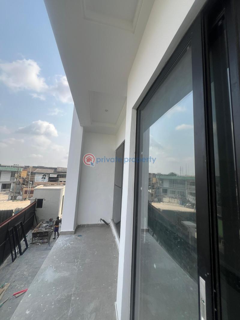 3 bedroom Flat & Apartment For Sale Allen Avenue Ikeja Lagos - 14