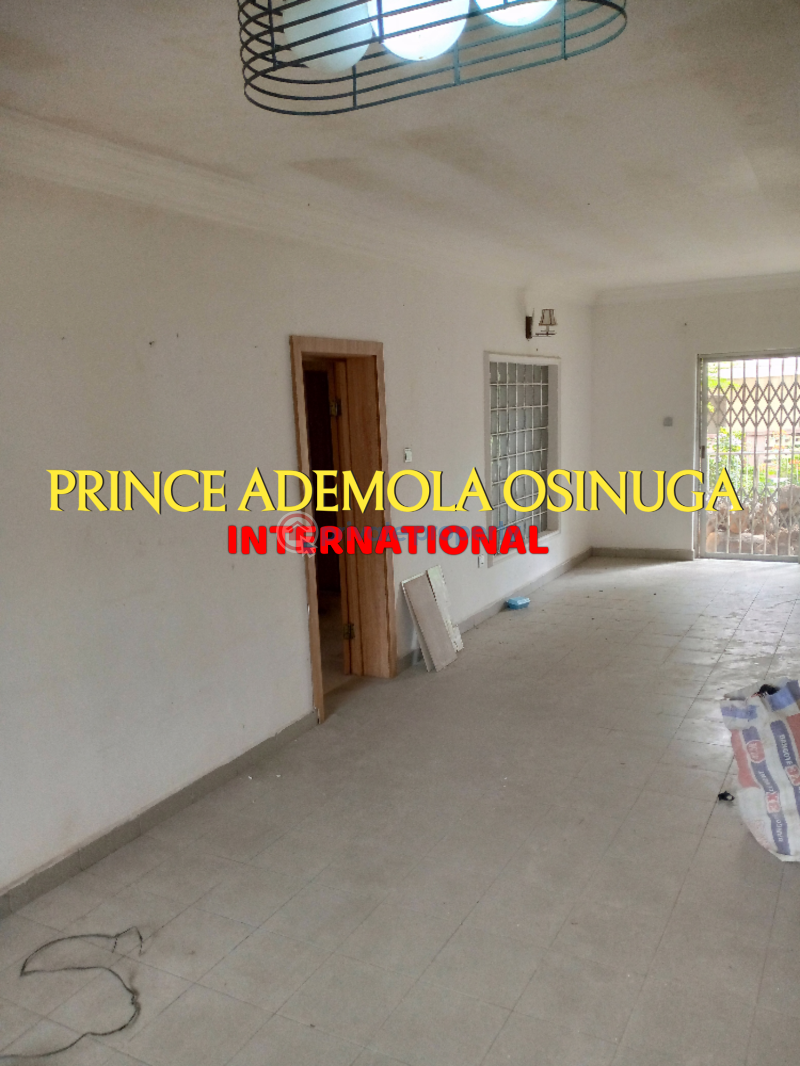 3 bedroom Block Of Flats For Rent Old Ikoyi Lagos - 2