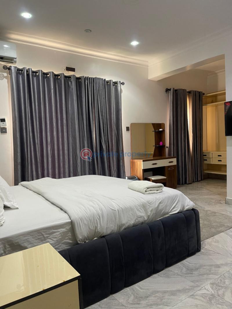 3 bedroom Maisonette For Sale Cadogan Estate, Osapa Osapa London Lekki Lagos - 2