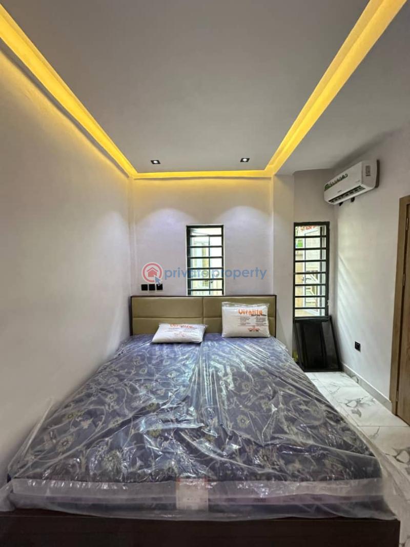 3 bedroom Flat & Apartment For Sale Akoka Yaba Lagos - 7