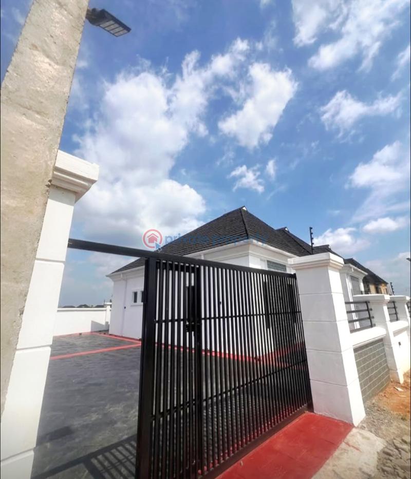 3 bedroom Detached Bungalow For Sale Mowe, 30minutes From Ikeja Mowe Ogun area  - 1