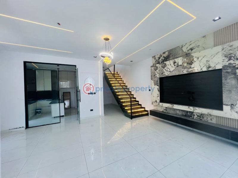 4 bedroom Semi detached Duplex For Sale Ikota Lekki Lagos - 2