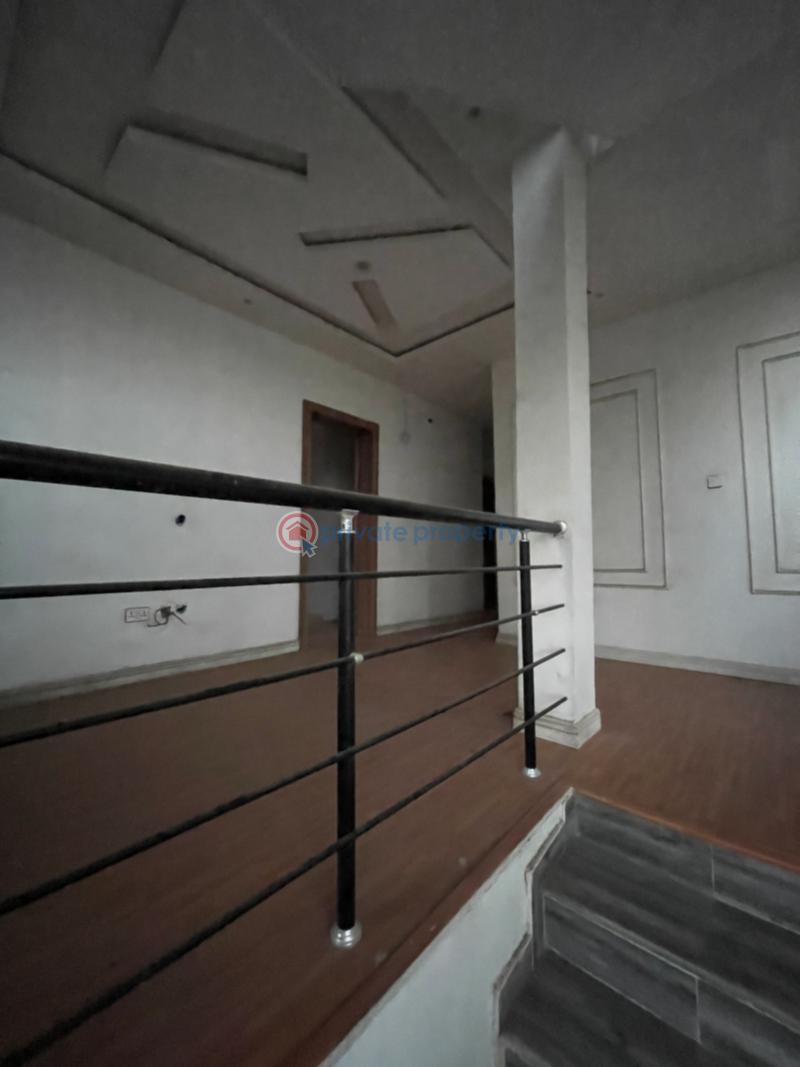 4 bedroom Duplex For Sale Gbagada Phase 1 Lagos - 8
