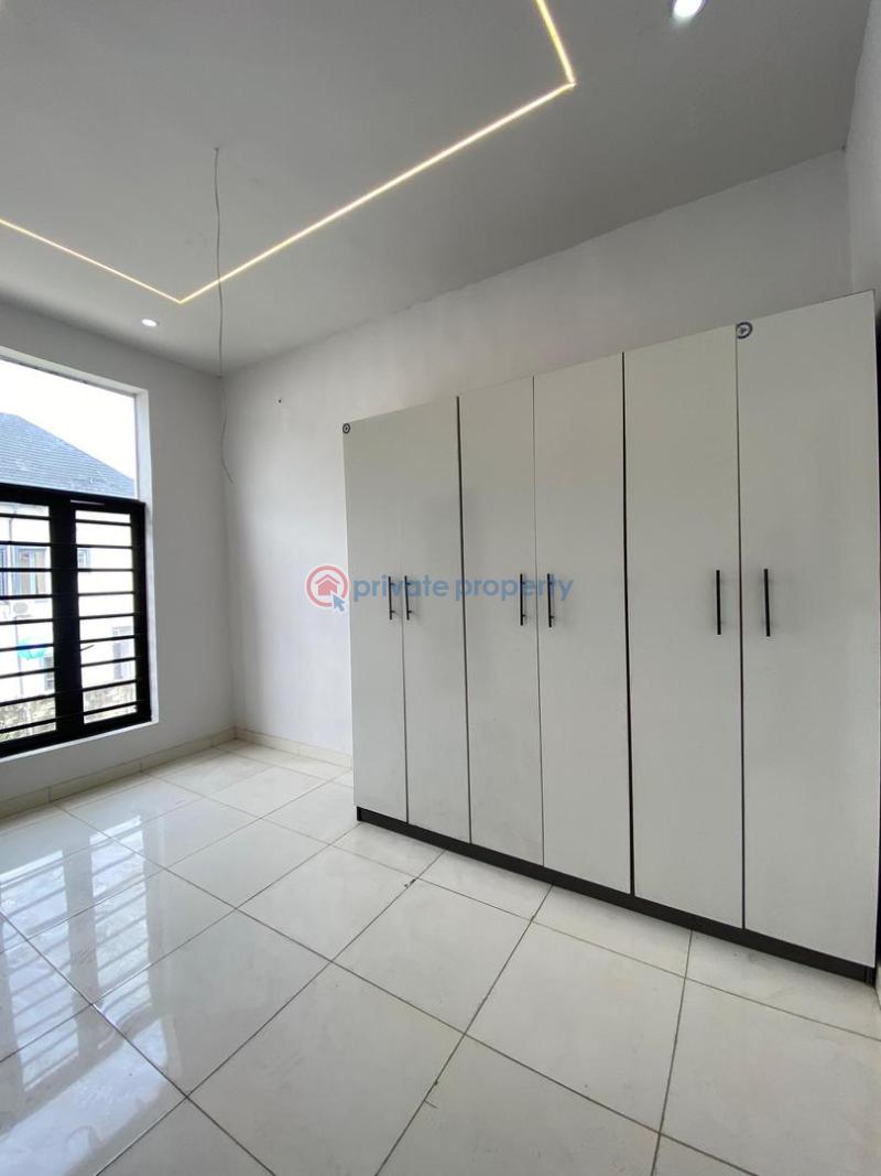 4 bedroom Semi detached Duplex For Sale Ikota Lekki Lagos - 6