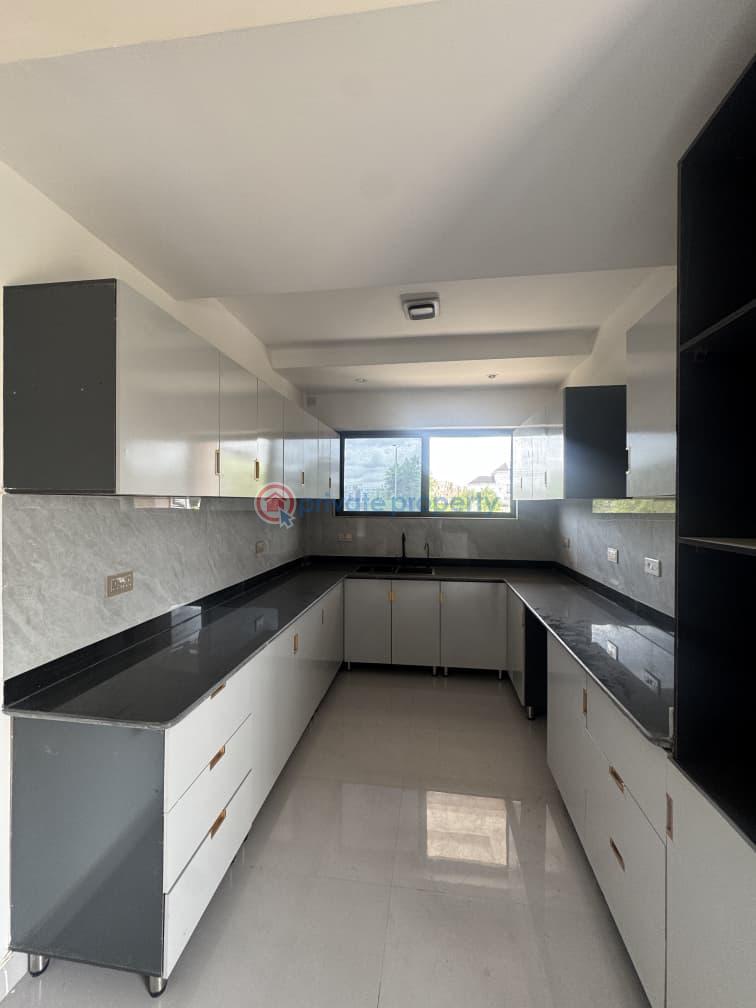 4 bedroom Semi detached Duplex For Sale Lekki Phase 1 Lagos - 10