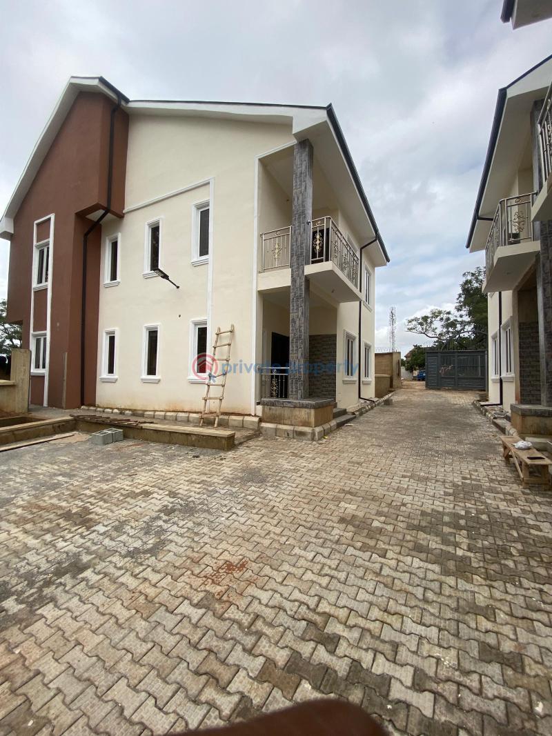4 bedroom House For Sale Gaduwa Abuja Phase 2  - 1