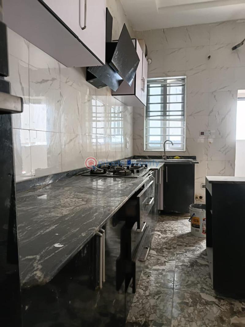 4 bedroom Semi detached Duplex For Rent Ikota Lekki Lagos - 12