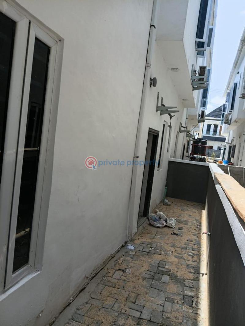 4 bedroom Semi detached Duplex For Rent Ikota Lekki Lagos - 11