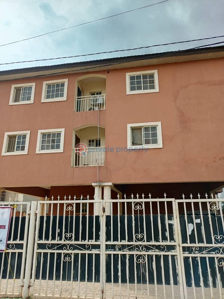 4 bedroom Terrace For Rent Mabuchi Abuja Phase 2  - 3