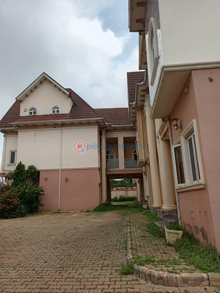 4 bedroom Terrace For Sale Jabi Abuja Phase 2  - 6