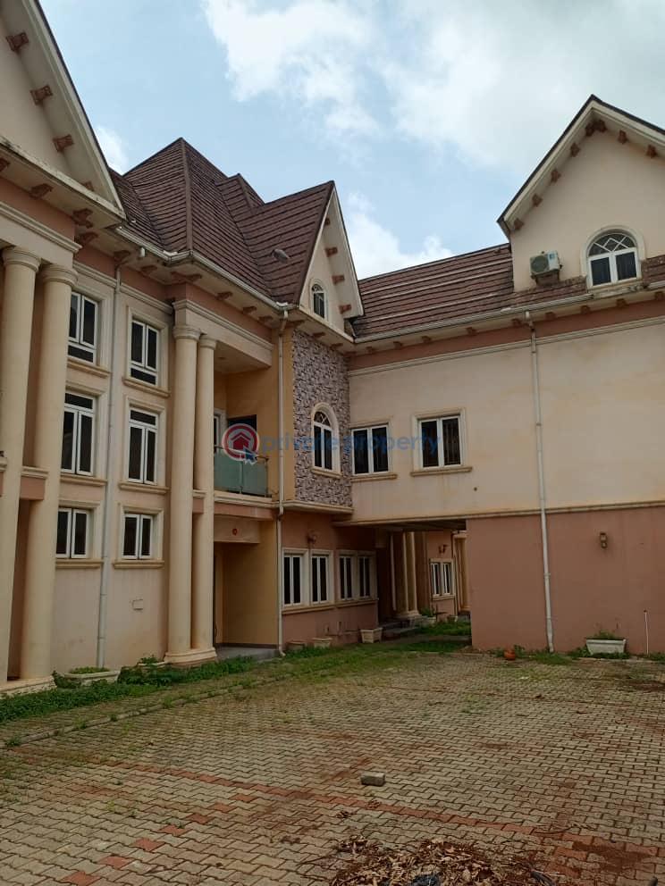 4 bedroom Terrace For Sale Jabi Abuja Phase 2  - 5