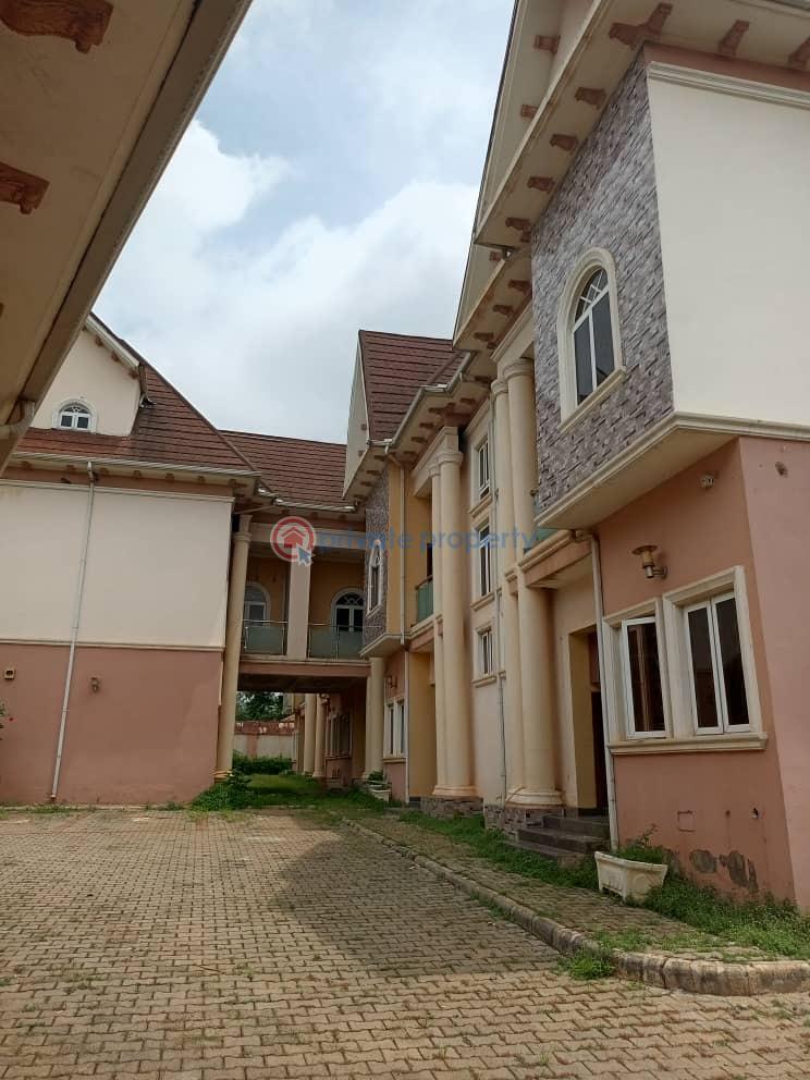 4 bedroom Terrace For Sale Jabi Abuja Phase 2  - 7