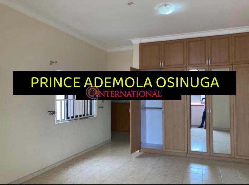 4 bedroom Terraced Duplex For Rent Old Ikoyi Lagos - 3