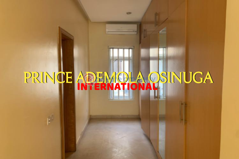 4 bedroom Terrace For Rent Banana Island Estate Ikoyi Lagos - 2