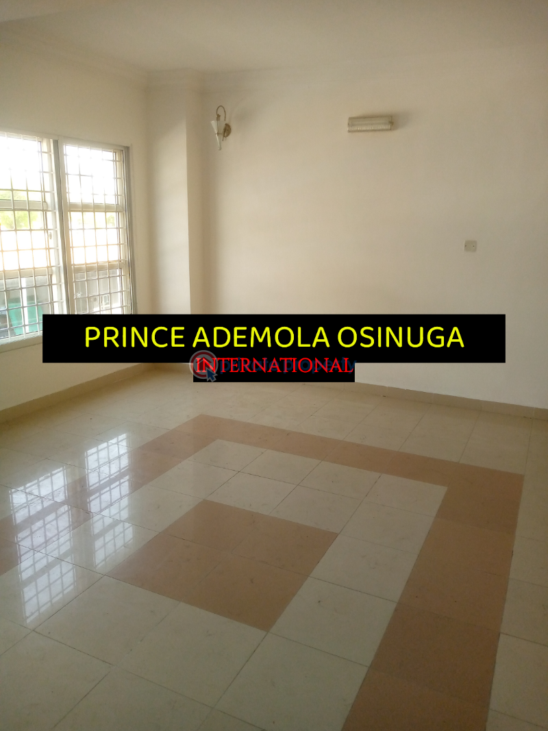 4 bedroom Terrace For Rent Victoria Island Lagos - 1