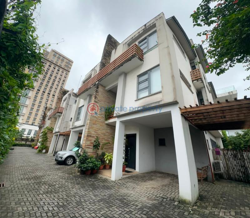 4 bedroom Terraced Duplex For Rent Mekunwen Street Bourdillon Ikoyi Lagos - 0