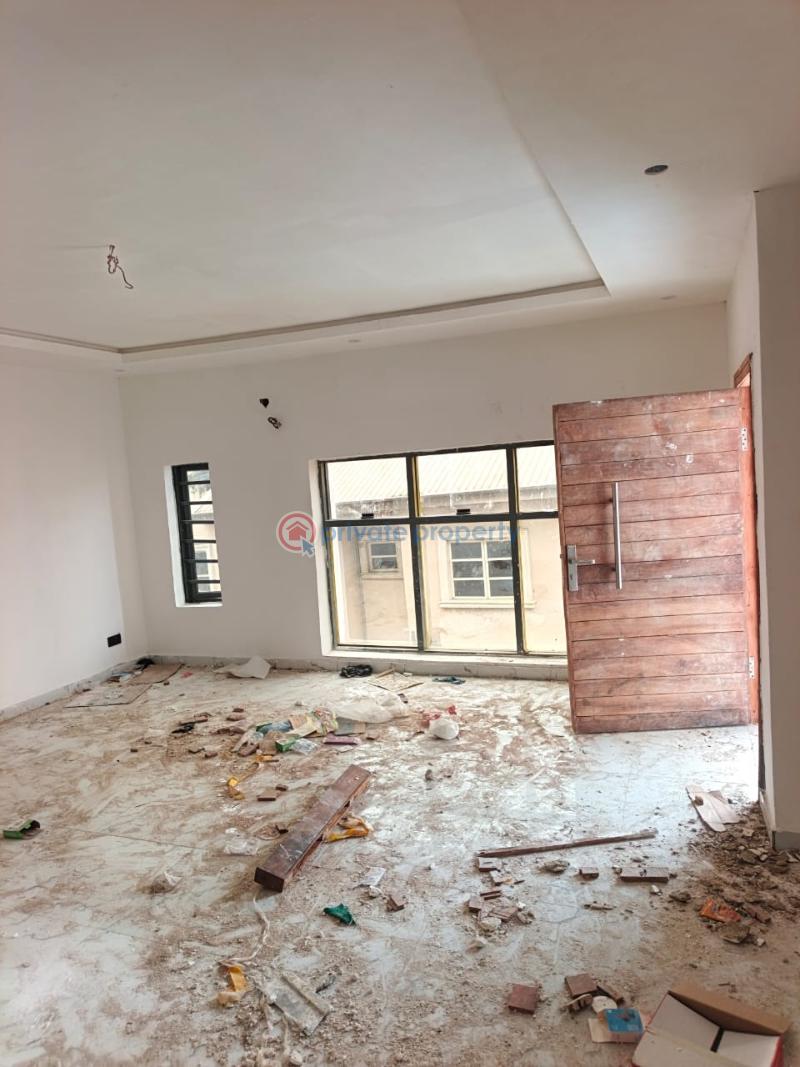 5 bedroom Detached Duplex For Sale Olohunda Estate, Gra Ogudu Lagos - 2