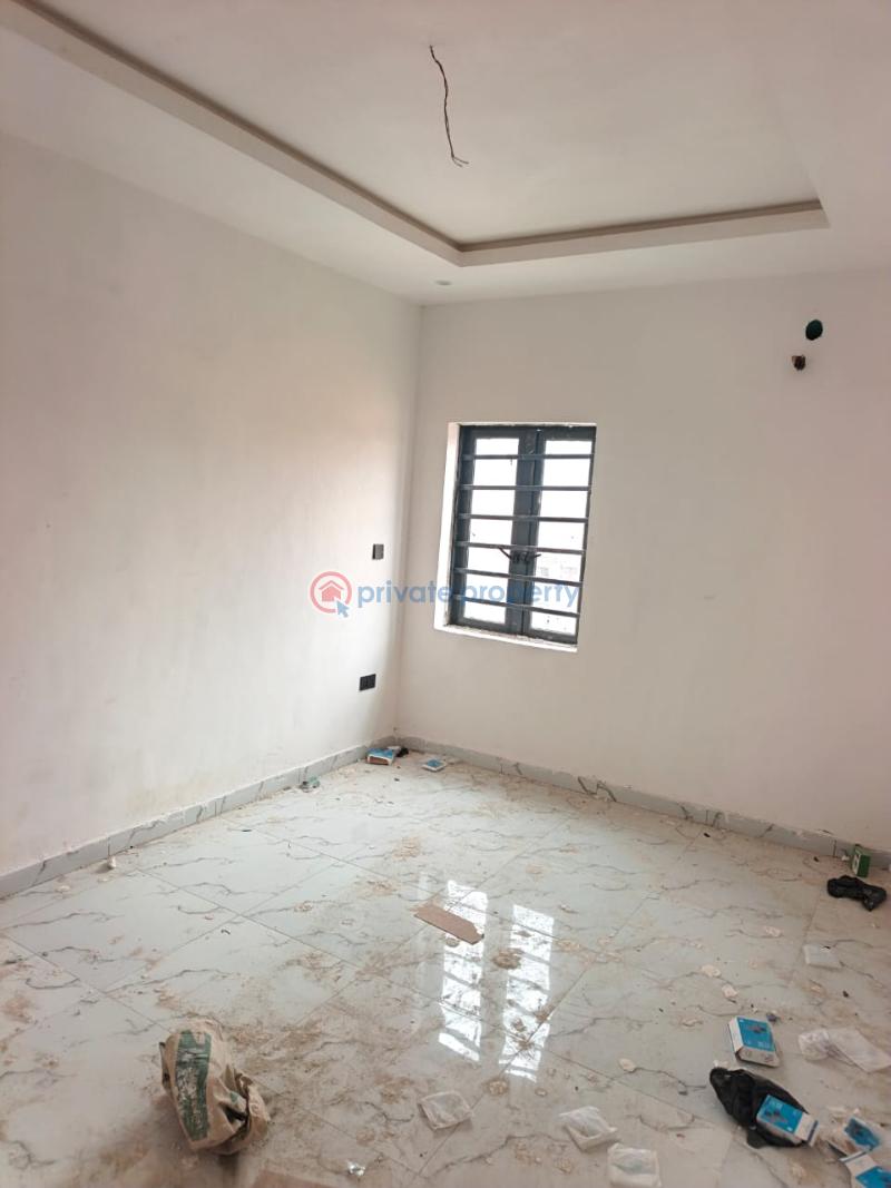 5 bedroom Detached Duplex For Sale Olohunda Estate, Gra Ogudu Lagos - 4