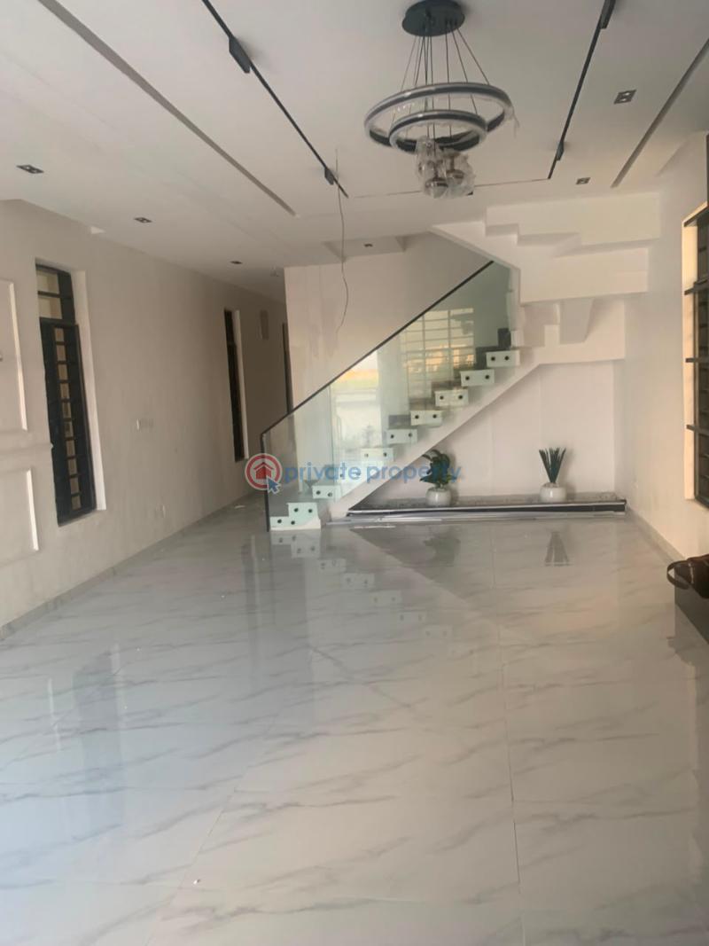 5 bedroom Detached Duplex For Sale Chevron Drive Lekki Lagos - 3