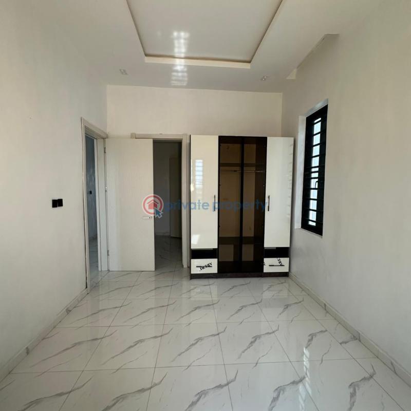 5 bedroom Detached Duplex For Sale Lbs Axis Lagos Lekki Phase 2 Lagos - 11
