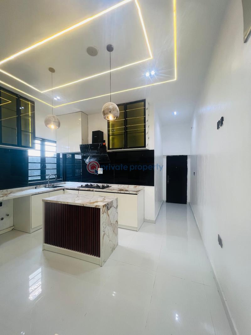 4 bedroom Detached Duplex For Sale 5 Bedroom Duplex With Bq Sangotedo Lagos - 3