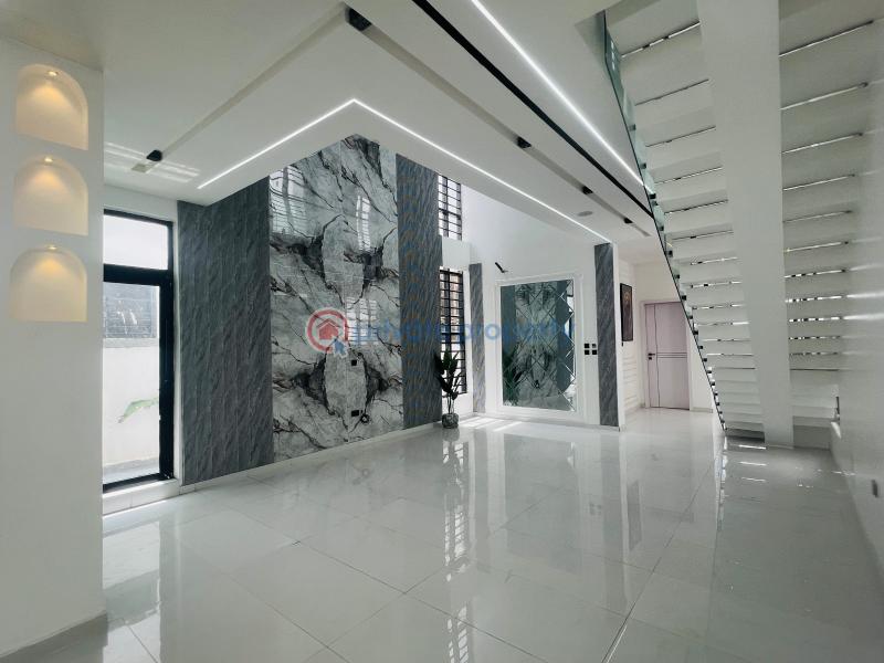5 bedroom Detached Duplex For Sale Oral Estate Lekki Along Lekki Expressway Lagos - 2