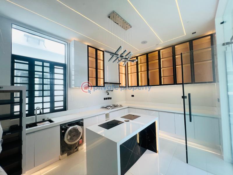 5 bedroom Detached Duplex For Sale By Chevron Tollgate Lekki Chevron Drive Lekki Lagos - 5