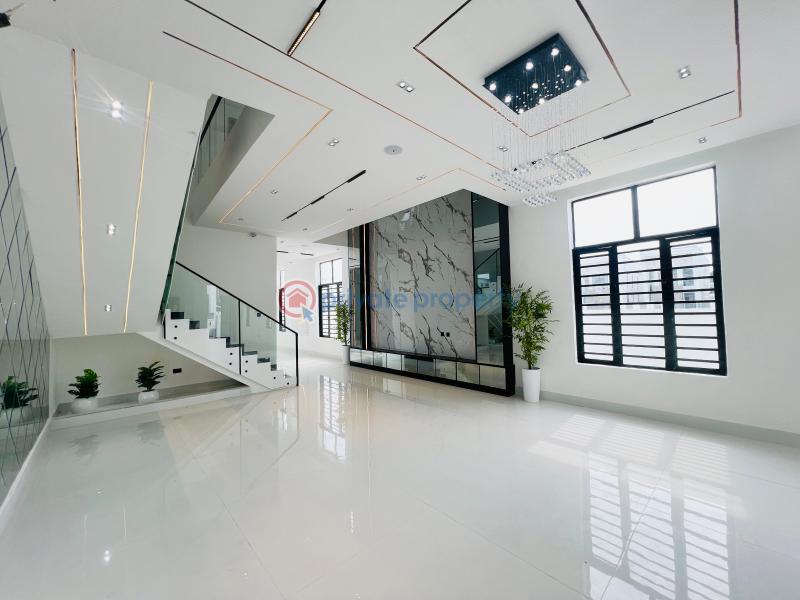 5 bedroom Detached Duplex For Sale Oral Estate Lekki Phase 2 Lagos - 4