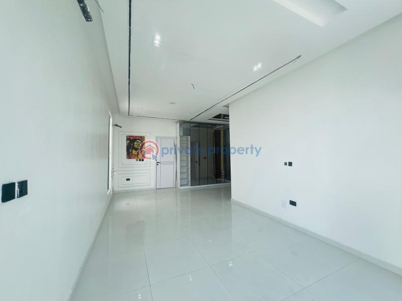 5 bedroom Detached Duplex For Sale Oral Estate Lekki Along Lekki Expressway Lagos - 13