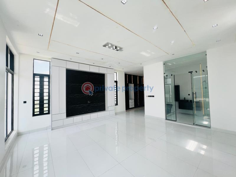 5 bedroom Detached Duplex For Sale By Chevron Tollgate Lekki Chevron Drive Lekki Lagos - 12