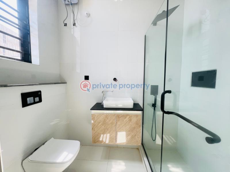 5 bedroom Detached Duplex For Sale By Chevron Tollgate Lekki Chevron Drive Lekki Lagos - 17