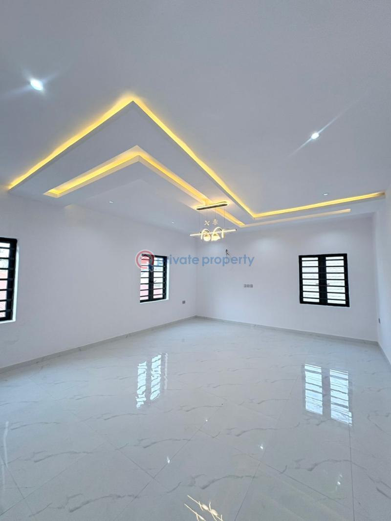 House For Sale Location: Red Gate Estate , Oluyole , Ibadan Ibadan Oyo - 11