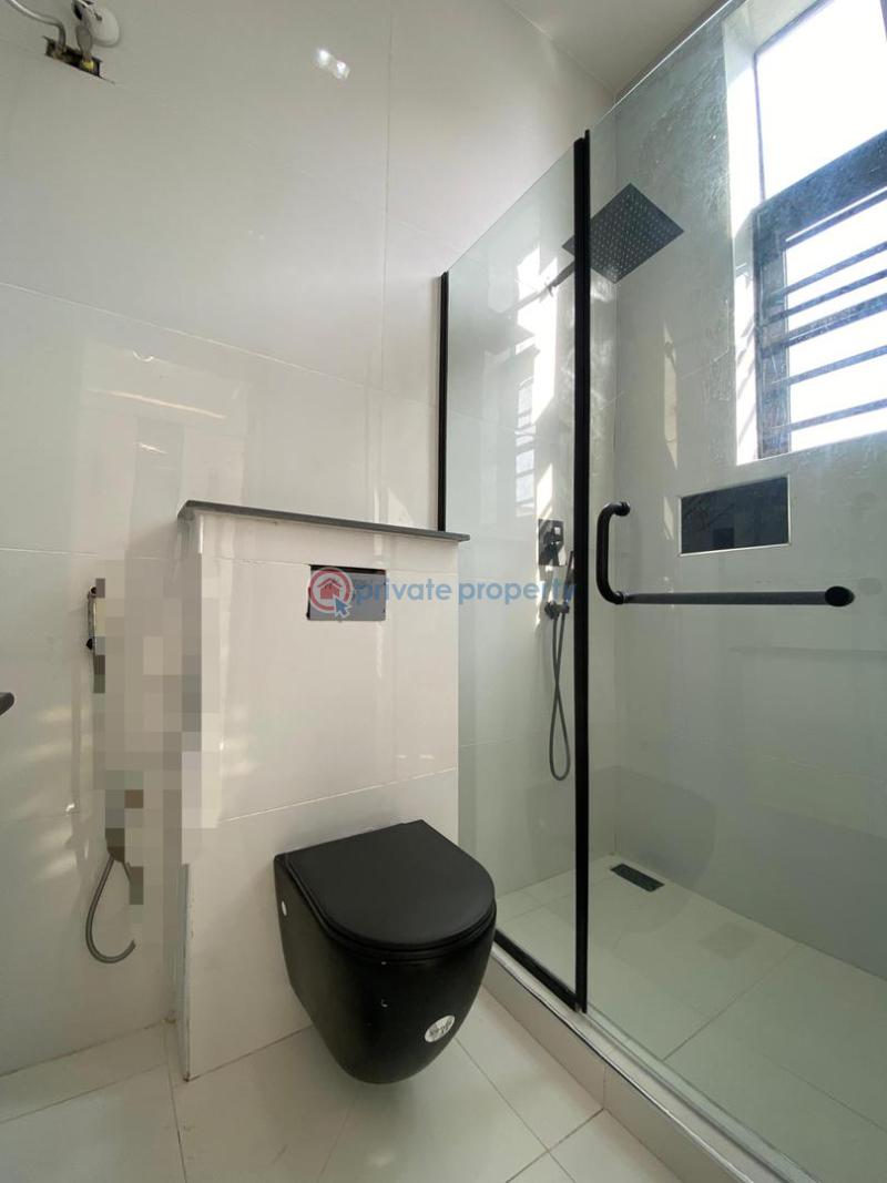 5 bedroom Detached Duplex For Sale Chevron Toll Gate Lekki Lagos - 2