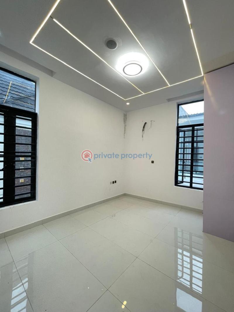 5 bedroom Detached Duplex For Sale Chevron Toll Gate Lekki Lagos - 19
