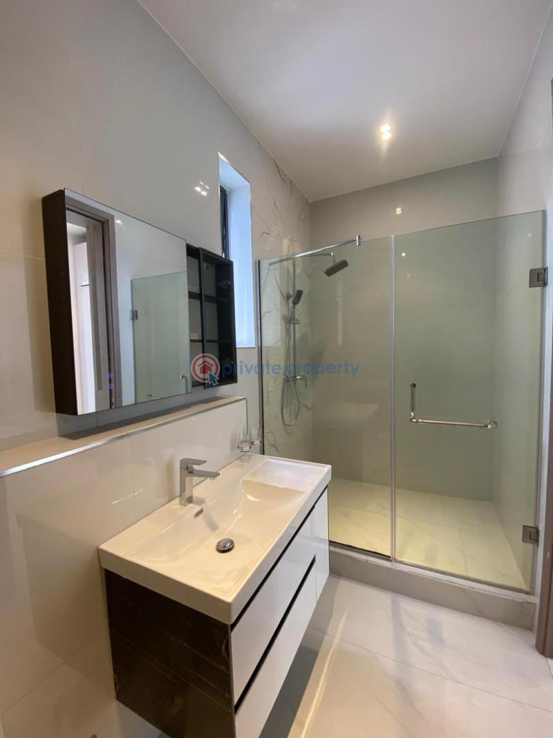 5 bedroom Detached Duplex For Sale Lekki Phase 1 Lagos - 3