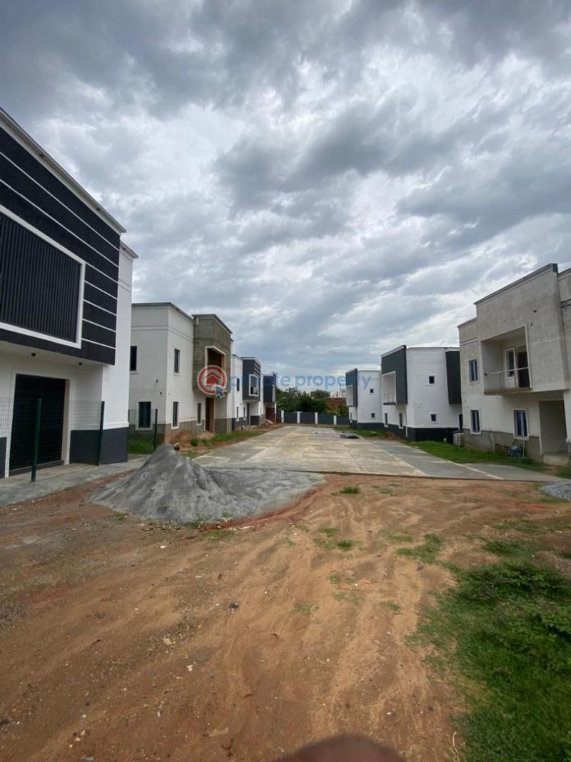 5 bedroom Detached Duplex For Sale Galadimawa Abuja Phase 3  - 2